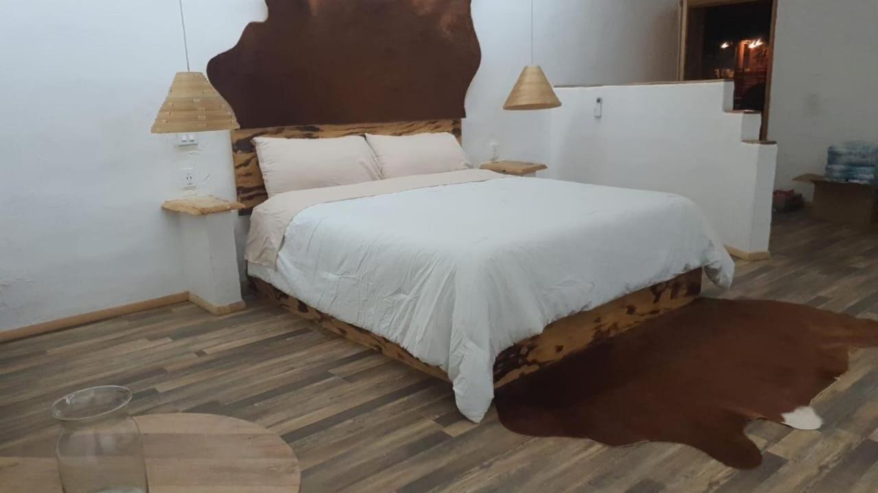 Estancia Los Amigos 瓜达鲁佩镇 外观 照片